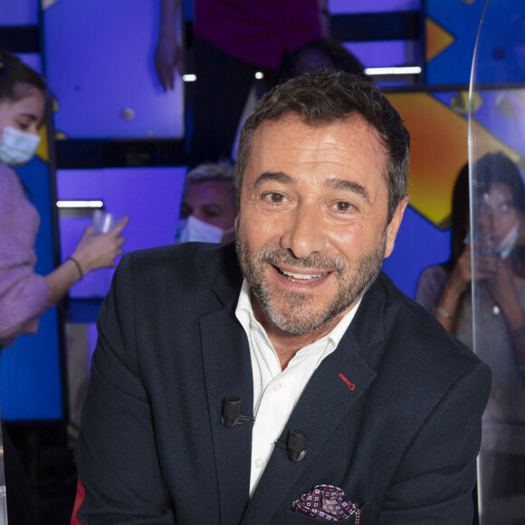 Bernard Montiel lors de l'enregistrement de l'émission Touche pas à mon poste (TPMP) diffusée en direct sur C8 le 10 mai 2021. © Jack Tribeca / Bestimage