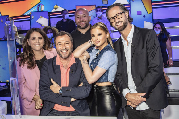 Exclusif - Valérie Benaim, Bernard Montiel, Mokhtar, Kelly Vedovelli, Nicolas Pernikoff - Enregistrement de la dernière émission "TPMP (Touche Pas à Mon Poste)", présentée par C.Hanouna et diffusée en direct sur C8 le 10 juin © Jack Tribeca / Bestimage 