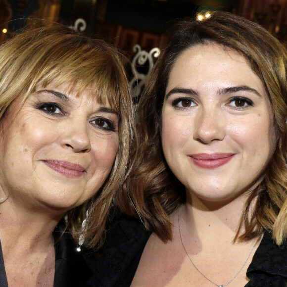 Michèle Bernier et sa fille Charlotte Gaccio lors de la 31ème cérémonie des Molières 2019 aux Folies Bergère à Paris, France, le 13 mai 2019. © Cédric Perrin/Bestimage 