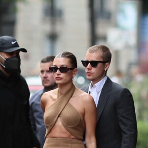 Justin Bieber et sa femme Hailey (Baldwin) vont déjeuner en amoureux au restaurant Dinand par Ferdi, après avoir été reçus au palais de l'Elysée à Paris, France, le 21 juin 2021.