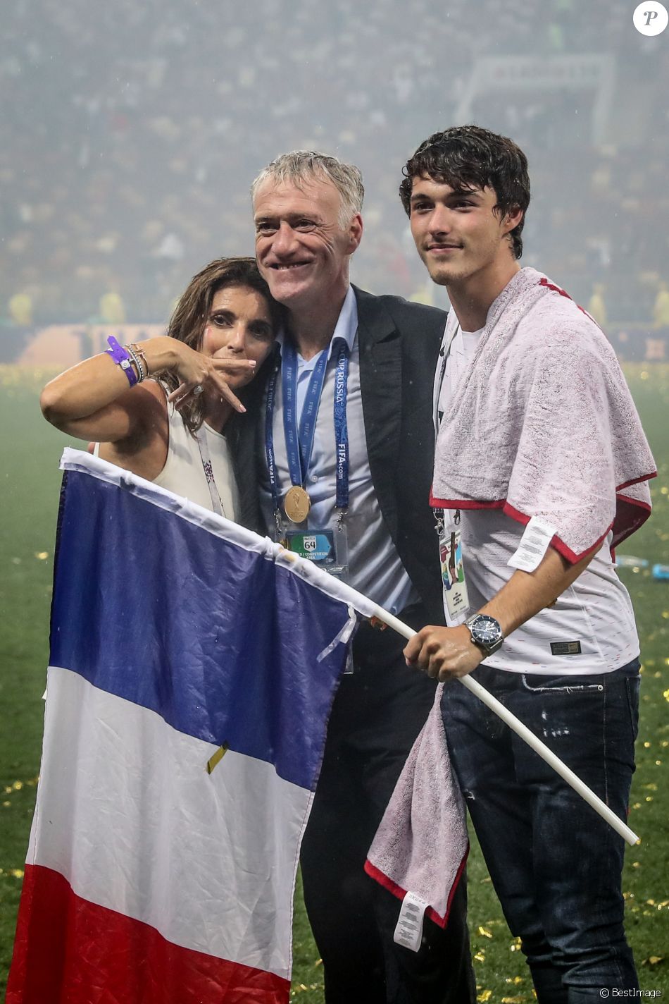 Didier Deschamps, sa femme Claude et son fils Dylan à l'issue de la finale de la Coupe du Monde de Football 2018 en Russie à Moscou, opposant la France à la Croatie (4-2). Le 15 juillet 2018 © Moreau-Perusseau / Bestimage