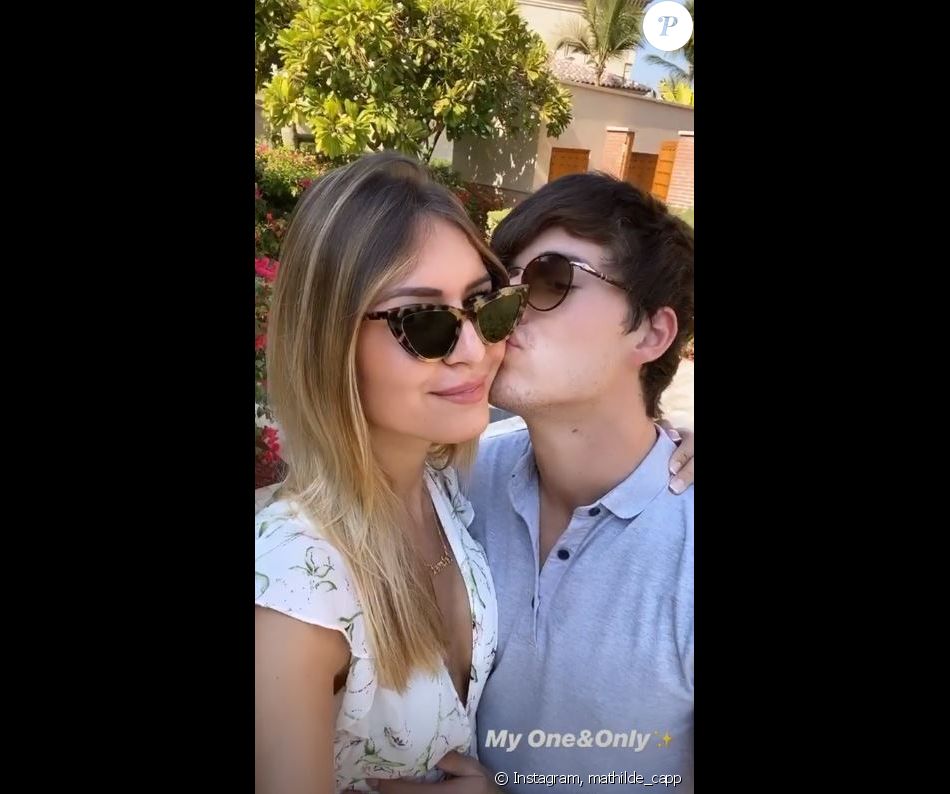 Dylan Deschamps, le fils unique de Didier Deschamps, avec sa compagne Mathilde à Dubaï le 30 décembre 2019.
