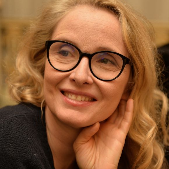 Exclusif - Julie Delpy - Cocktail "Academy Women's Initiative" organisé par l'Académie des Oscars (AMPAS) / Swarovski, avec le soutien d'UniFrance au salon Pompadour à l'hôtel Le Meurice à Paris, France, le 8 mars 2019 © Veeren/Bestimage