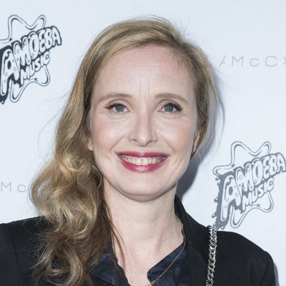 Mariage - Julie Delpy s'est mariée - Julie Delpy - Présentation de la nouvelle collection Stella McCartney Automne 2016 au disquaire mythique Amoeba à Los Angeles, le 12 janvier 2016. © Olivier Borde/Bestimage