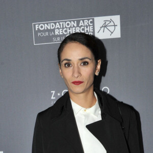 Rachida Brakni - Dîner de gala au profit de la Fondation ARC pour la recherche contre le cancer du sein à l'hôtel Peninsula à Paris. Le 1er octobre 2015.