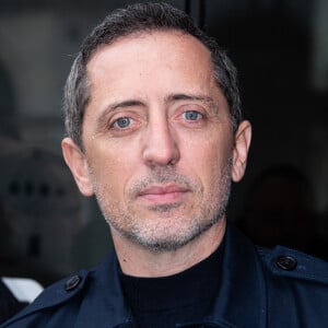 Gad Elmaleh  au défilé Giambattista Valli, lors de la Fashion Week à Paris (PFW), le 2 mars 2020. © Federico Pestellini / Panoramic / Bestimage