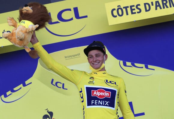Mathieu van der Poel sur le Tour de France 2021 à Mur de Bretagne. © Photonews / Panoramic / Bestimage