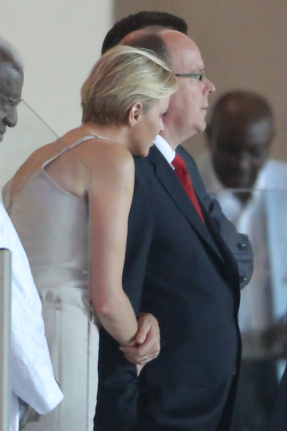 Exclusif - La princesse Charlene et le prince Albert II de Monaco, complices et amoureux, assistent au meeting Herculis d'athletisme au stade Louis II a Monaco. Le 19 Juillet 2013