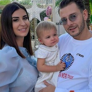 Martika Caringella avec Umberto et Mia, sur Instagram