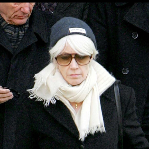 Françoise Hardy - Obsèques d'Alain Bashung en l'église de Saint-Germain-des-Prés.