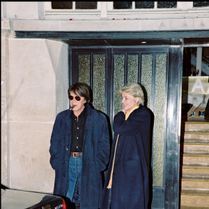 Archives - Françoise Hardy et Jacques Dutronc lors du mariage de Michel Sardou et Anne-Marie Périer. 1999.