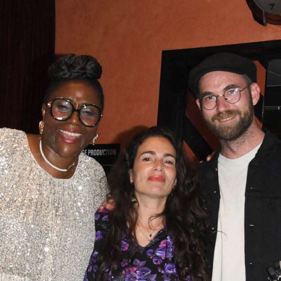 Exclusif - Emel Mathlouthi, Aline Afanoukoé, Yael Naim et Ben l'Oncle Soul dans les coulisses du concert solidaire "Ensemble à l'Olympia" avec l'association Elisecare, au profit des enfants de la guerre, à l'Olympia. Paris, le 30 juin 2021. © Guirec-Gaffiot / Bestimage