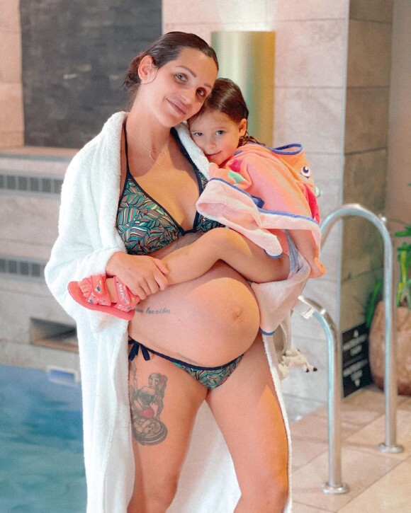 Julia Paredes et sa fille Luna, juin 2021