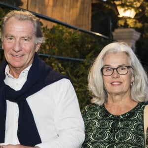 Exclusif - William Leymergie et sa femme Maryline - Représentation de la pièce de théâtre "A droite à gauche" lors du Festival de Ramatuelle, France, le 10 août 2017. © Cyril Bruneau/Festival de Ramatuelle/Bestimage