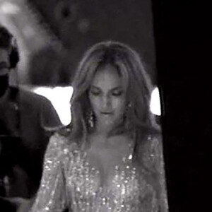 Jennifer Lopez dans les coulisses du concert caritatif Vax Live à Los Angeles, le 8 mai 2021.