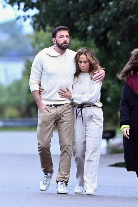 Jennifer Lopez et Ben Affleck à Long Island, le 3 juillet 2021.