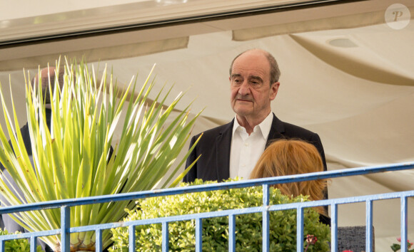 Pierre Lescure, président du Festival de Cannes - T. Fremaux, délégué général du festival de Cannes, discute avec M. Diop, membre du Jury du Festival de Cannes, lors du 74ème Festival International du Film de Cannes, le 5 juillet 2021 Sandrine Thesillat / Panoramic / Bestimage 