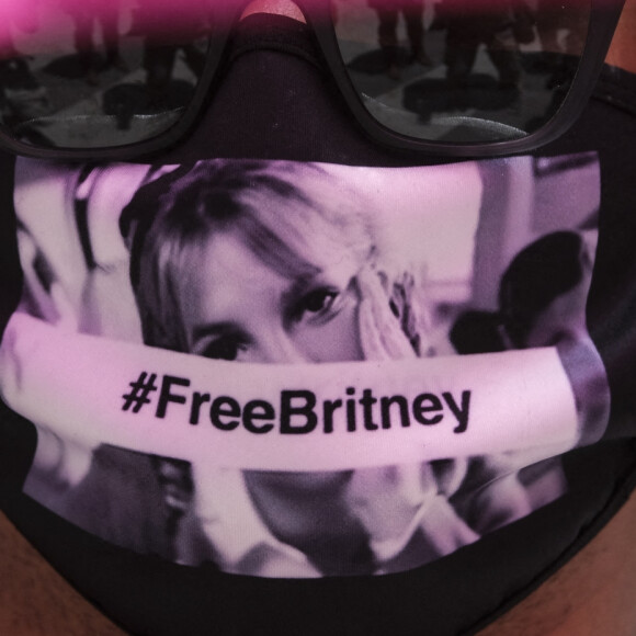 Les fans de Britney Spears sont venus supporter leur idole devant le tribunal de Los Angeles. Le 23 juin 2021