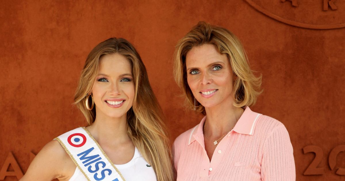 Amandine Petit, Miss France 2021 et Sylvie Tellier - People au village