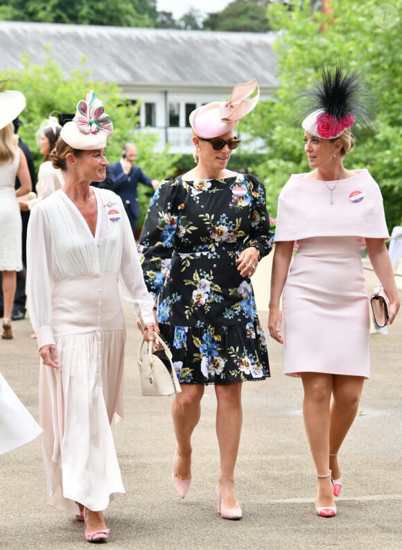 Zara Phillips (Tindall) assiste aux courses hippiques "Royal Ascot", le 17 juin 2021, lors du "Ladies Day".