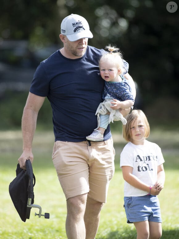 Lena Elizabeth Tindall, Mia Grace Tindall, Mike Tindall - Zara Tindall participe à la compétition hippique "Whatley Manor Horse Trials" à Gatcombe Park, sous le regard de sa famille, le 15 septembre 2019.