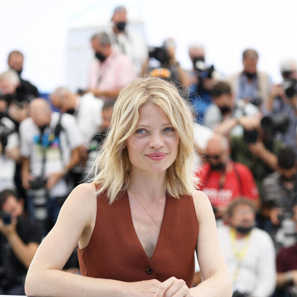 Mélanie Thierry, présidente du jury Camera d'Or au photocall du Jury Camera d'Or lors du 74ème festival international du film de Cannes le 7 juillet 2021 © Borde / Jacovides / Moreau / Bestimage
