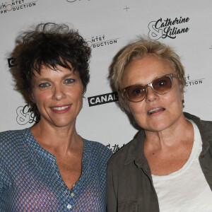 Semi-exclusif - Anne Le Nen et sa compagne Muriel Robin - Soirée du pot de départ de Catherine et Liliane au théâtre Bobino à Paris le 1er juillet 2019. © Coadic Guirec/Bestimage