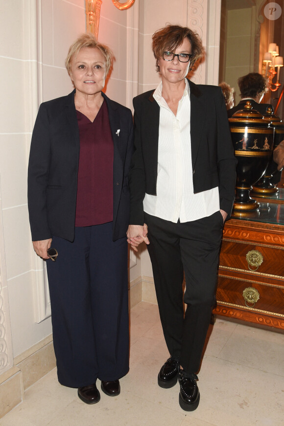 Muriel Robin et sa compagne Anne Le Nen - 3ème Gala caritatif des "Stéthos d'Or" au George V à Paris, le 11 mars 2019. © Coadic Guirec/Bestimage