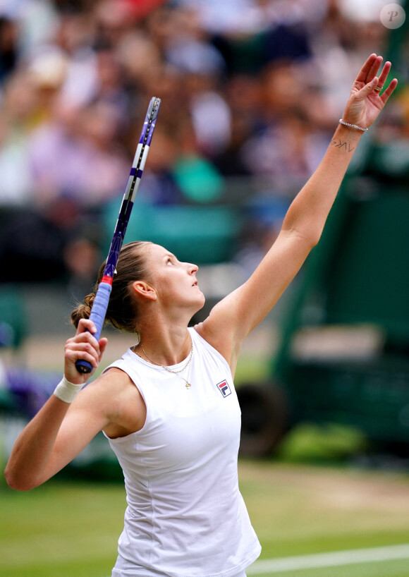 Karolína Plíšková affronte l'Australienne Ashleigh Barty en finale simple dames de Wimbledon. Londres, le 10 juillet 2021.