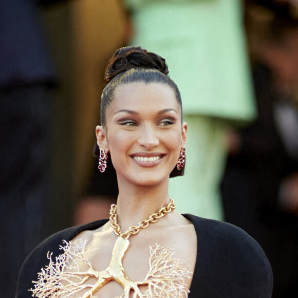 Bella Hadid - Montée des marches du film " Three Floors / Tre Piani" lors du 74ème Festival International du Film de Cannes. Le 11 juillet 2021 © Borde-Jacovides-Moreau / Bestimage 