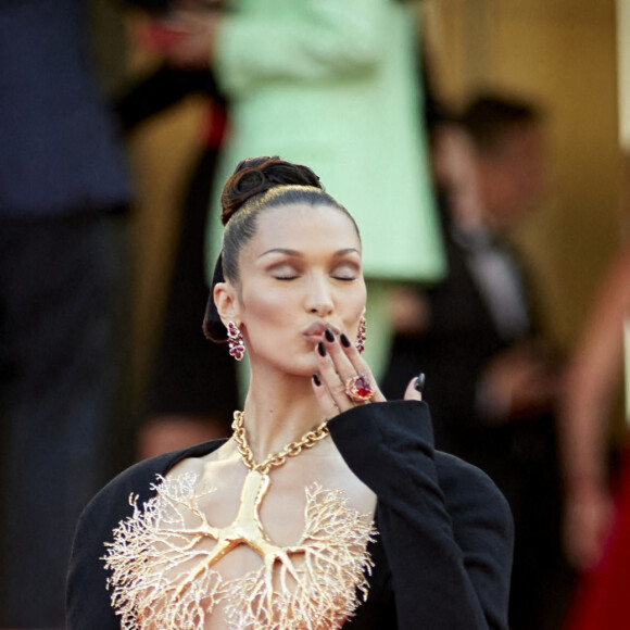 Bella Hadid - Montée des marches du film " Three Floors / Tre Piani" lors du 74ème Festival International du Film de Cannes. Le 11 juillet 2021 © Borde-Jacovides-Moreau / Bestimage 