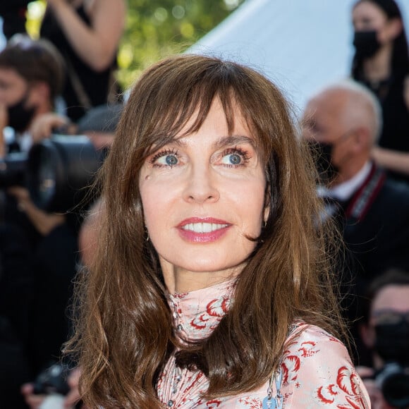 Anne Parillaud - Montée des marches du film " Three Floors / Tre Piani" lors du 74ème Festival International du Film de Cannes. Le 11 juillet 2021 © Borde-Jacovides-Moreau / Bestimage 