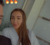 Nabilla est en lune de miel avec son mari Thomas Vergara à Ibiza, mais son fils Milann lui manque.