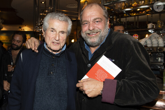 Claude Lelouch et Éric Dupond-Moretti lors du lancement du livre "A l'amour, à la vie" écrit par Catherine Ceylac (Ed. Flammarion) au Café Tournon à Paris, le 23 octobre 2019. © Pierre Perusseau/Bestimage