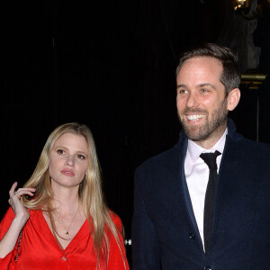 Lara Stone et son compagnon David Grievson à la sortie du restaurant "Gymkhana" à Londres, le 12 février 2020. 