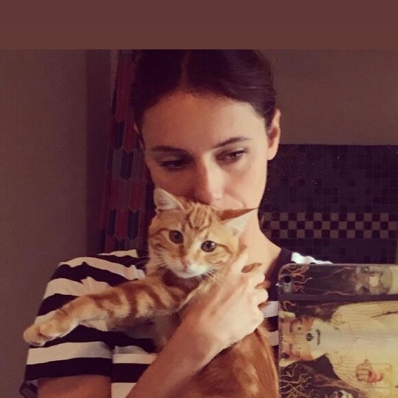 Lolita Séchan et son chat Bobby sur Instagram.