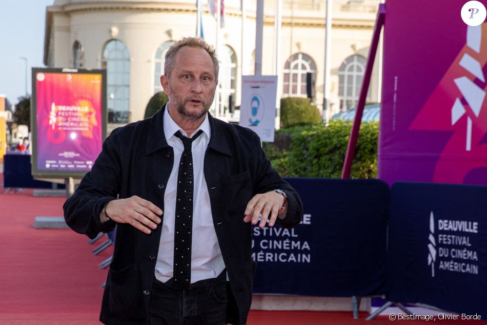 Benoît Poelvoorde à la première de "Comment je suis devenu un super-héros" lors de la clôture du 46ème Festival du Cinéma Américain de Deauville, le 12 septembre 2020. © Olivier Borde/Bestimage