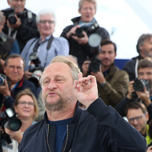 Benoit Poelvoorde - Photocall du film "Le grand bain" au 71ème Festival International du Film de Cannes, le 13 mai 2018. © Borde / Jacovides / Moreau / Bestimage