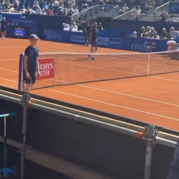 Julie Bertin assiste au match de tennis de son chéri Benoît Paire - Instagram