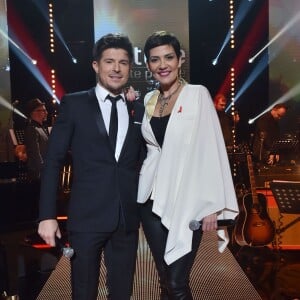 Vincent Niclo et Cristina Cordula - Enregistrement de l'émission "La Télé Chante Pour le Sidaction" aux théâtre des Folies Bergère à Paris