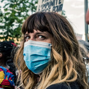 Daphné Bürki - People à la manifestation de soutien à Adama Traoré devant le tribunal de Paris le 2 juin 2020. © Cyril Moreau / Bestimage