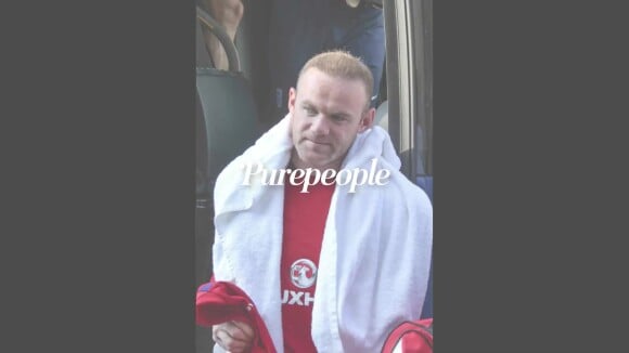 Wayne Rooney en plein scandale mêlant trois femmes : il fait des excuses publiques à son épouse