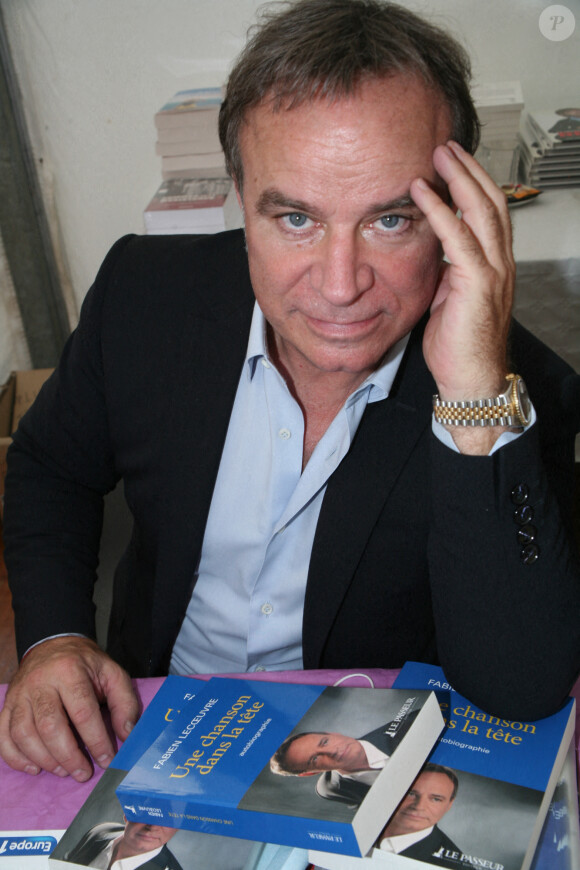Fabien Lecoeuvre lors du 32ème salon du livre de Cosne-Cours-sur-Loire le 19 septembre 2020.
