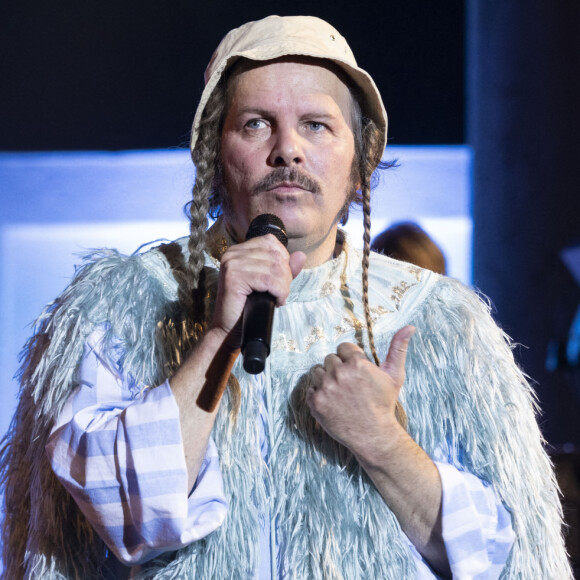 Exclusif - Philippe Katerine présente son nouvel album "Confessions" lors de son concert au Festival de Ramatuelle. © Cyril Bruneau / Festival de Ramatuelle / Bestimage