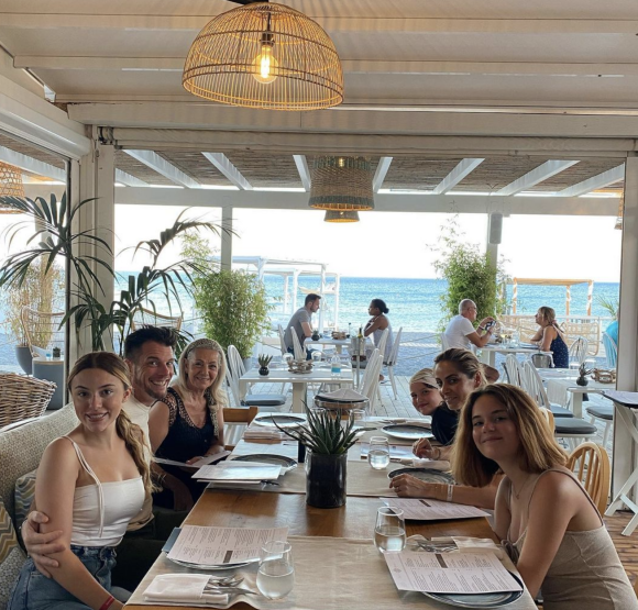 Norbert Tarayre en vacances avec ses filles et son fils en Crète - Instagram