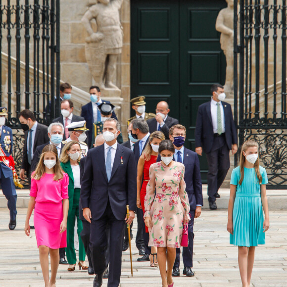 L'infante Sofia d'Espagne, La princesse Leonor et La reine Letizia d'Espagne - La famille royale d'Espagne célèbre la fête nationale de la Galice, le jour de la Saint-Jacques, à la cathédrale de Santiago à Saint-Jacques-de-Compostelle, le 25 juillet 2021.