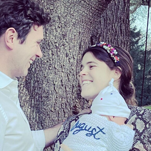 La princesse Eugenie, son mari Jack et leur fils August sur Instagram, mars 2021.