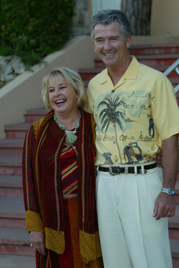 Patrick Duffy et sa femme Carlyn Rosser pendant le Festival de Télévision de Monte-Carlo, le 4 juillet 2002. © Frédéric Piau/Bestimage