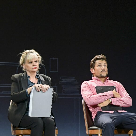 Exclusif - Isabelle Nanty et Yvan Naubron - Spectacle de la "Troupe à Palmade" sur la scène du théâtre de l'Oeuvre à Paris, avec I.Nanty en invitée d'honneur. Le 30 juin 2019 © Pierre Perusseau / Bestimage