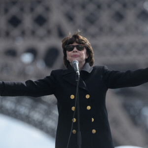 Exclusif - Mireille Mathieu - Répétitions du concert anniversaire des 130 ans de la Tour Eiffel à Paris. Le 2 octobre 2019. © Giancarlo Gorassini / Bestimage